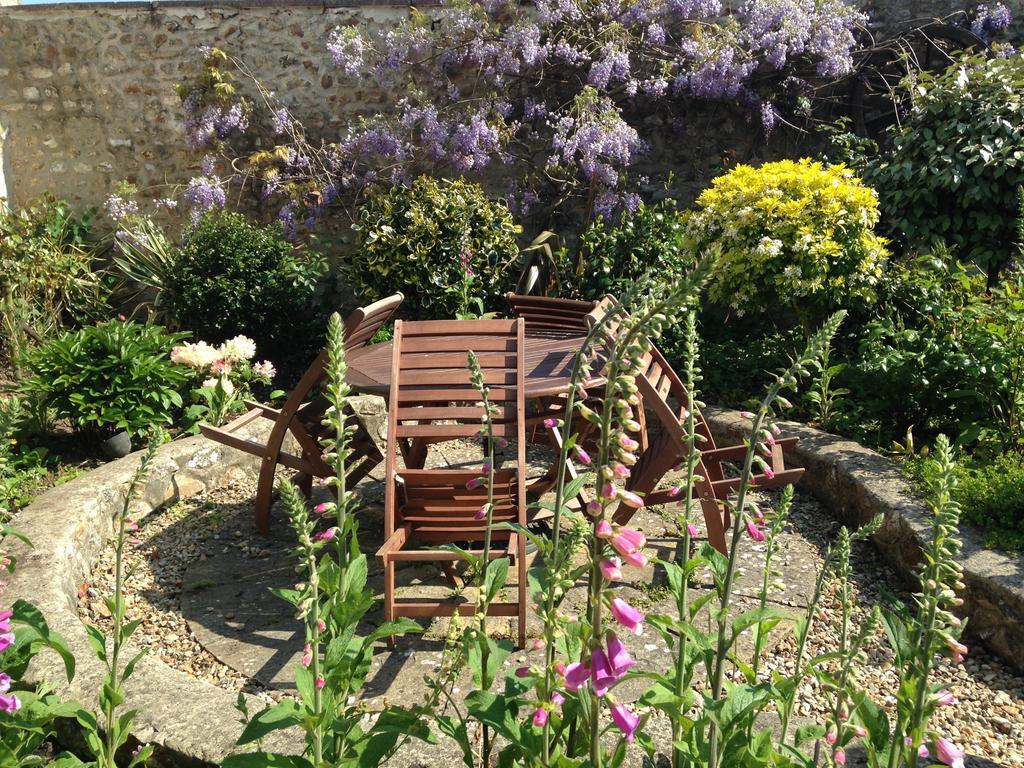 The Old Bakehouse Bed and Breakfast Colyton Exterior foto